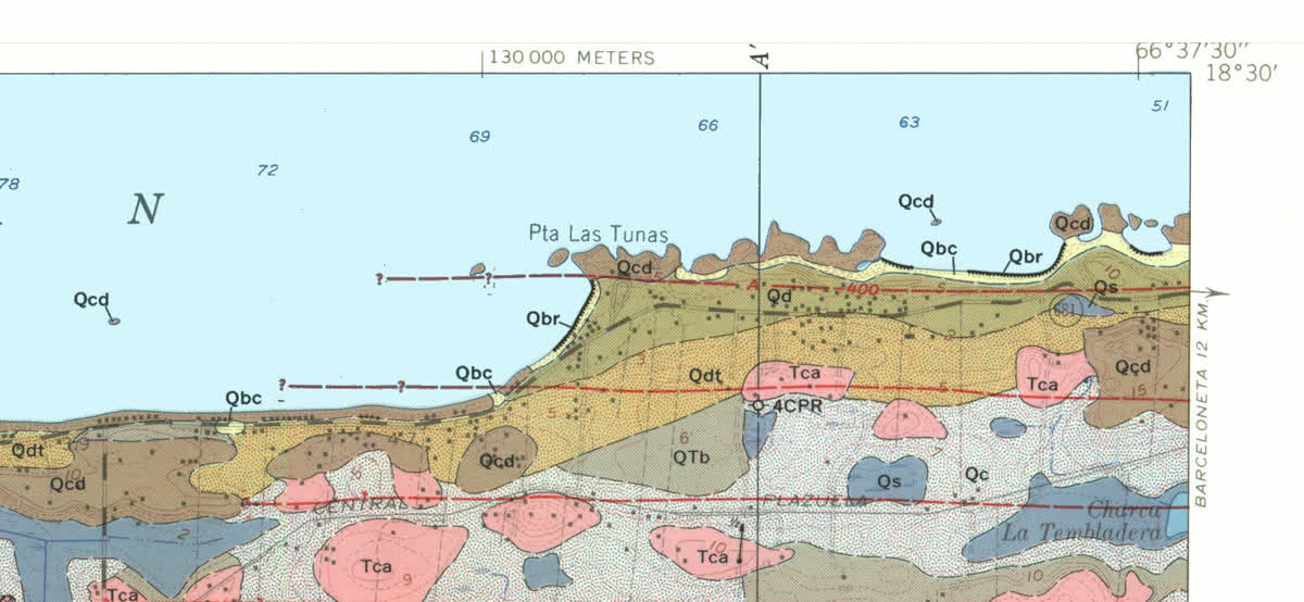 Recorte del mapa geológico de Arecibo (USGS, 1968): la costa de Islote con las dunas cementadas y la caliza del Mioceno